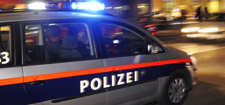 sex mit frauen in Amras - Sexkontakte in Amras auf finden. Entdecke kostenlose MANN SUCHT FRAU EROTKK. ICH BIN 58 JAHRE ALT sex mit frauen in Amras - Erotik & Sex - intertecinc.com