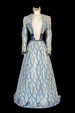 Das blaue Kleid von Kaiserin Elisabeth ist das Glanzstück aus ihrer Garderobe.