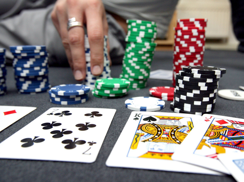 Poker GlГјcksspiel Poker GlГјcksspiel