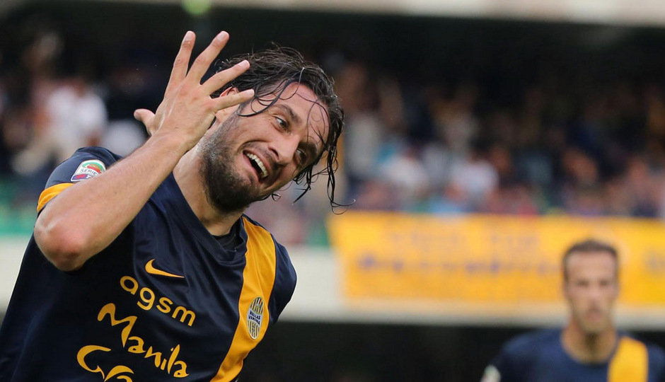 Diesen Torjubel werden wir vermissen: Luca Toni beendet am im Sommer seine Fußball-Karriere.