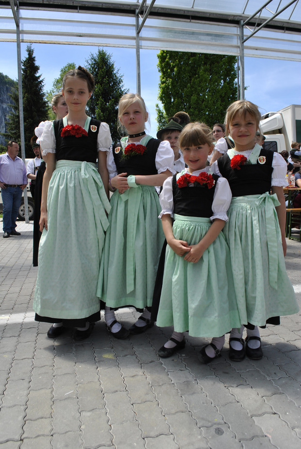 Stolz auf die Tracht sind die Kinder aus Kiefersfelden.