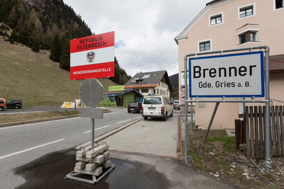 Polizei stoppte Schlepper am Brenner | Tiroler Tageszeitung Online ...