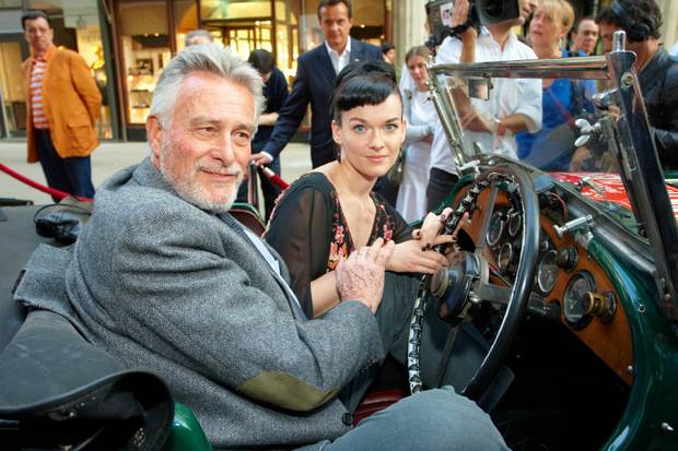 Oldtimerfan Klaus Wildbolz mit seiner langjährigen Verlobten Nadine von Vöhren.