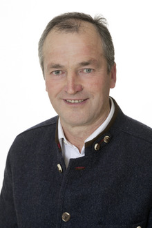 „Wir müssen im Gemeinderat unsere preislichen Vorstellungen definieren und eine Grenzlinie festlegen.“ Peter Daum
(BM Oberhofen)