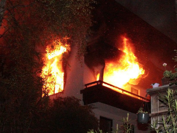 Brandstiftung kann laut Polizei nicht ausgeschlossen werden.