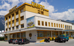 Beim ÖAMTC in der Andechsstraße fahren die Shuttlebusse ab.