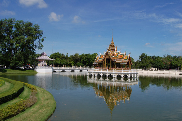 Der Bang Pa-in Palast gehört zur königlichen Sommerresidenz in Ayutthaya.