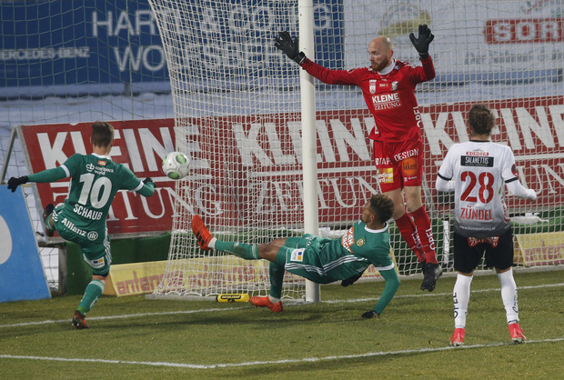 Louis Schaub und Joelinton scheiterten an der WAC-Defensive.