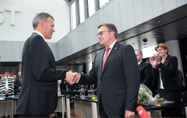 Bürgermeister Georg Willi mit Landeshauptmann Günther Platter.