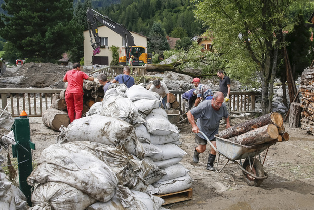 Die Tage danach: Kategorie-Sieger Objektiv 2018 in der Kategorie Chronik von Erwin Scheriau.