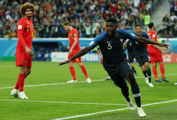 Die Belgier fassunglos, Umtiti feiert nach seinem Siegestreffer.