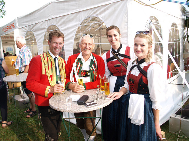 Die musikalischen Stargäste waren die Musikanten der Stadtmusik Wilten mit Kapellmeister Prof. Peter Kostner (l.).