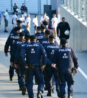 Beim Spiel herrschte ein großes Polizeiaufgebot.