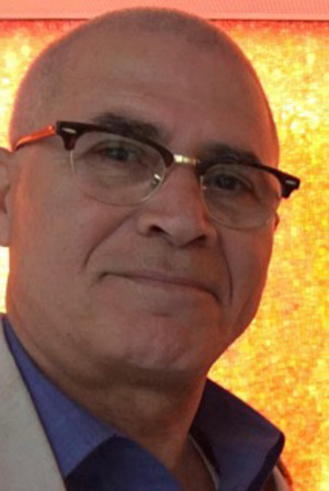 Der Innsbrucker Politikwissenschafter beschäftigt sich seit Jahren mit der Politik in der arabischen Welt. Adel El Sayed ist gebürtiger Ägypter.