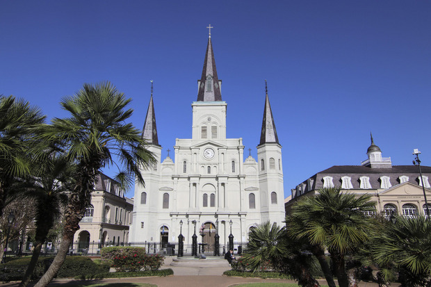 An der Stelle der St. Louis Kathedrale wurde bereits 1727 eine Kirche errichtet.