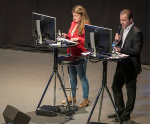 Christina Schwaha (APA) und Floo Weißmann (TT) präsentierten die Fragen des Publikums.
