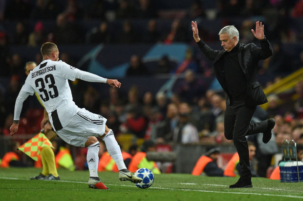 Trotz der Niederlage gegen Juventus war ManUnited-Coach Jose Mourinho (r.) mit dem Auftritt seiner Elf zufrieden.
