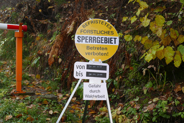 Es droht Lebensgefahr in allen gesperrten Gebieten.