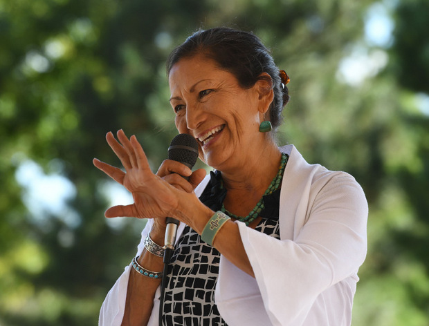 Zieht als Vertreterin der indigenen Bevölkerung ins Repräsentantenhaus ein: Sharice Davids.