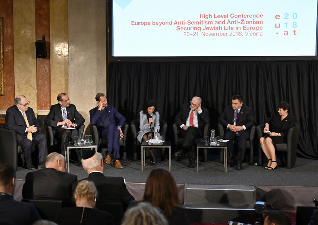 Teilnehmer der Konferenz in Wien.