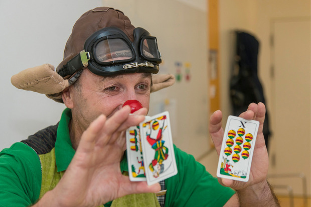„Als Clown musst du Teil des Publikums werden und die Reaktionen fühlen", so Olivero.