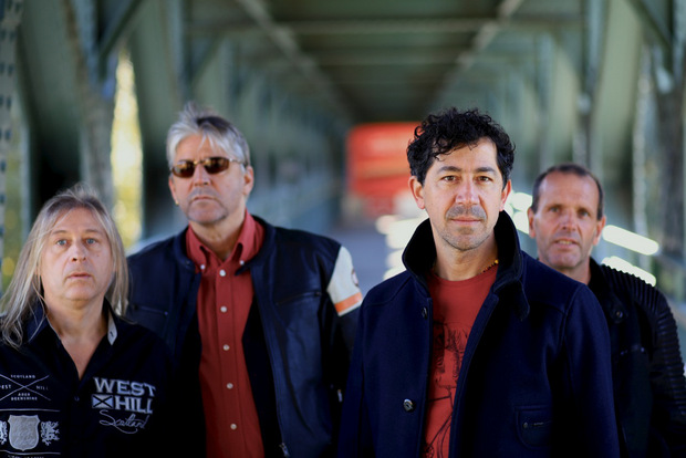 Seit mittlerweile zehn Jahren rockt die vierköpfige Band "Naked Truth" Tirol.