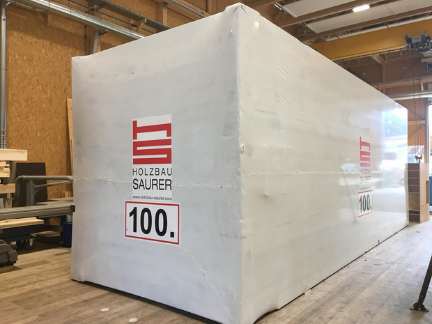 Zimmer-Modul transportbereit.