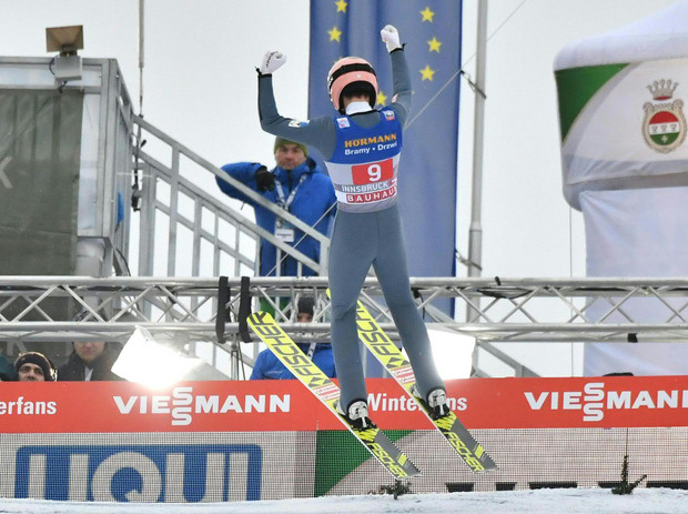 Stefan Kraft jubelte über Platz zwei in Innsbruck.