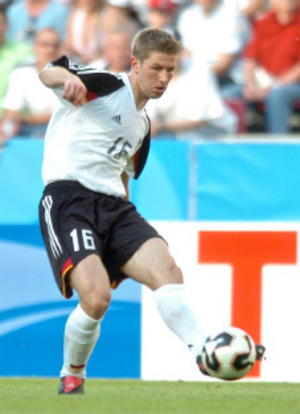 Einst Nationalspieler - wie hier beim Confed-Cup 2005.