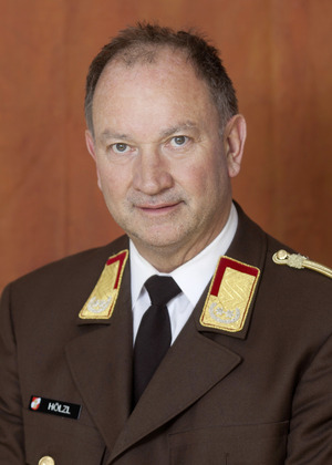 „Wir sind mit der Tiroler Wirtschaftskammer im Gespräch über eine Auszeichnung ‚Bergrettungsfreundlicher Betrieb‘", so Hermann Spiegl
(Bergrettung-Landesleiter).
