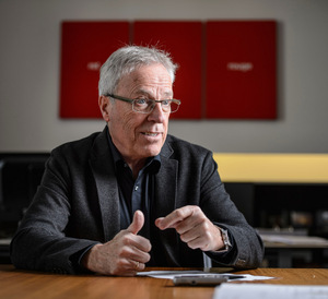 Erwin Cassar im Gespräch.