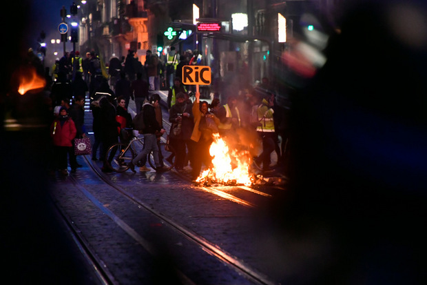 Aufstände in Bordeaux.