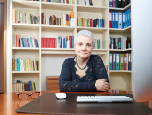 „Der von den Nonnen begangene Missbrauch hat die Weiblichkeit der Mädchen massiv beschädigt“, so Ulrike Paul
(Psychotherapeutin).