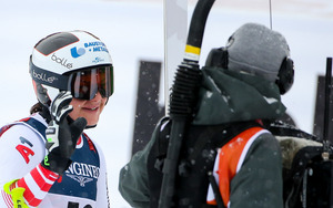 Ramona Siebenhofer trauert der Bronze-Medaille nach.