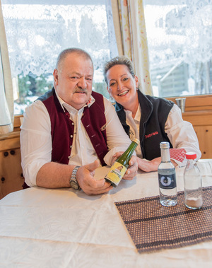 Mit ihrem Entschleuniger-Getränk waren die Götzner Johann und Gabriela Dürr schon mehrfach im Fernsehen.