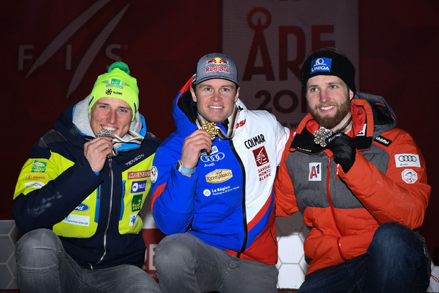 Die Top 3 nach der Siegerehrung (v.l.): Stefan Hadalin (Silber), Alexis Pinturault (Gold) und Marco Schwarz (Bronze).