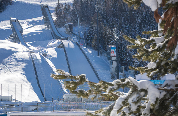 Schanzen und Loipen sind für die 717 Sportler bereits in bestem Zustand.