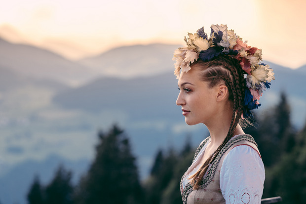 Auch mit einem Blumen-Irokesen gibt Moretti ein gutes Bild ab.