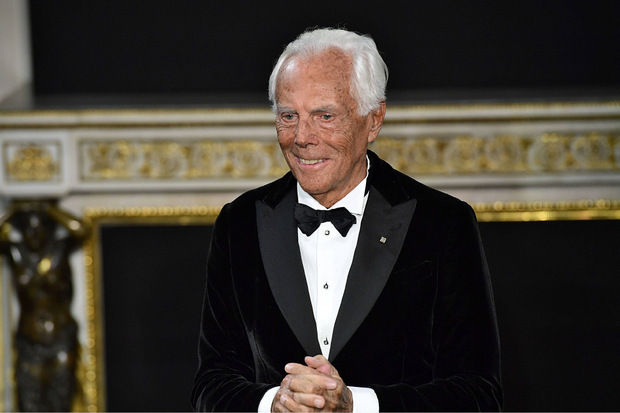 Giorgio Armani: Der Italiener verzichtet seit fast drei Jahren auf echten Pelz in seinen Kollektionen.