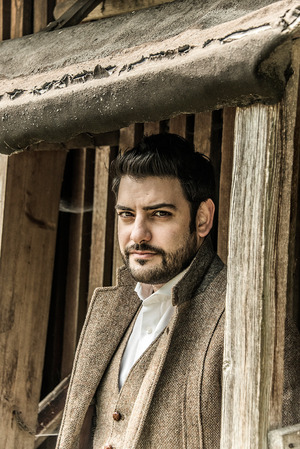 Der Tenor Ilker Arcayürek erweist sich als idealer Interpret des Liedzyklus „A Padmore Cycle“.
