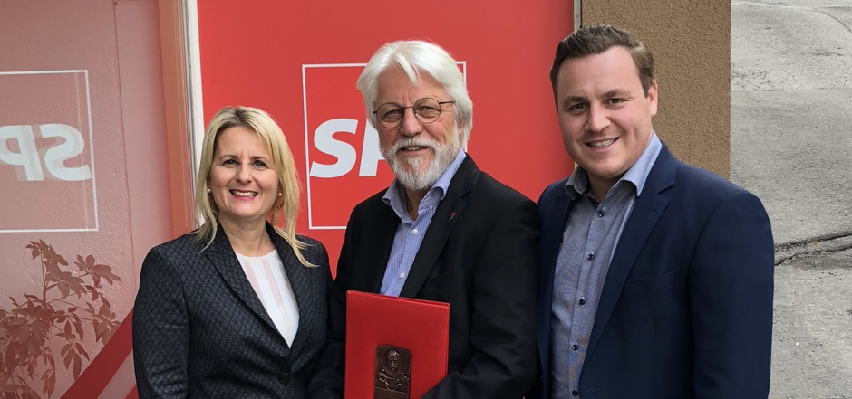 Gerhard Reheis (M.) war Mentor von MEP Karoline Graswander-Hainz (l.) und ist Vorbild für SP-Stadtparteichef Richard Aichwalder (r.).
