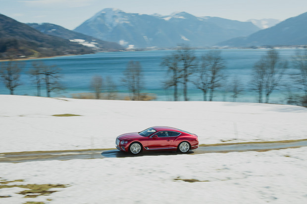 Der neue Bentley Continental GT überzeugt mit seinem Design.