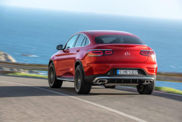 Mit einem auffälligen Stummelheck hebt sich das GLC Coupé vom Basis-SUV ab.