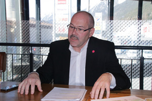 Andreas Leitgeb, NEOS-Abgeordneter: "Von den NEOS kommt ein klares Nein zum Zusammenschluss. - Ich habe die Petition unterzeichnet."