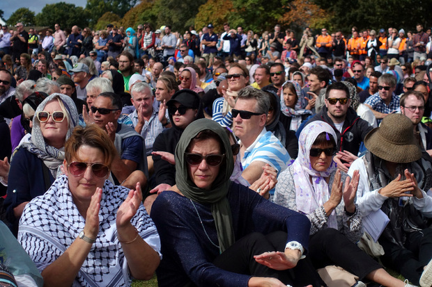 Die zentrale Gedenkfeier fand in einem Park in der Nähe der Al-Nur-Moschee statt.