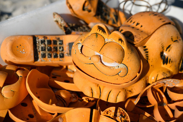 Ob noch mehr Garfield-Telefone im Meer treiben, ist noch nicht bekannt.