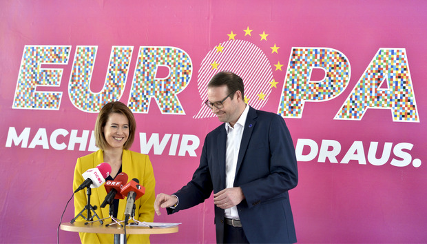 Gamon und Donig von den NEOS möchten „Vereinigte Staaten von Europa“.
