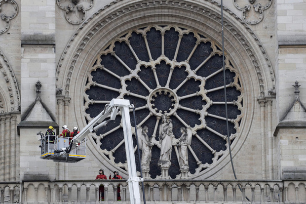 Das Rosenfenster im Süden von Notre-Dame.