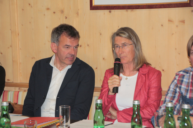 Stadtteilvertreterin Maria Zimak warf der Stadtführung um BM Georg Willi fehlende Kommunikation vor.
