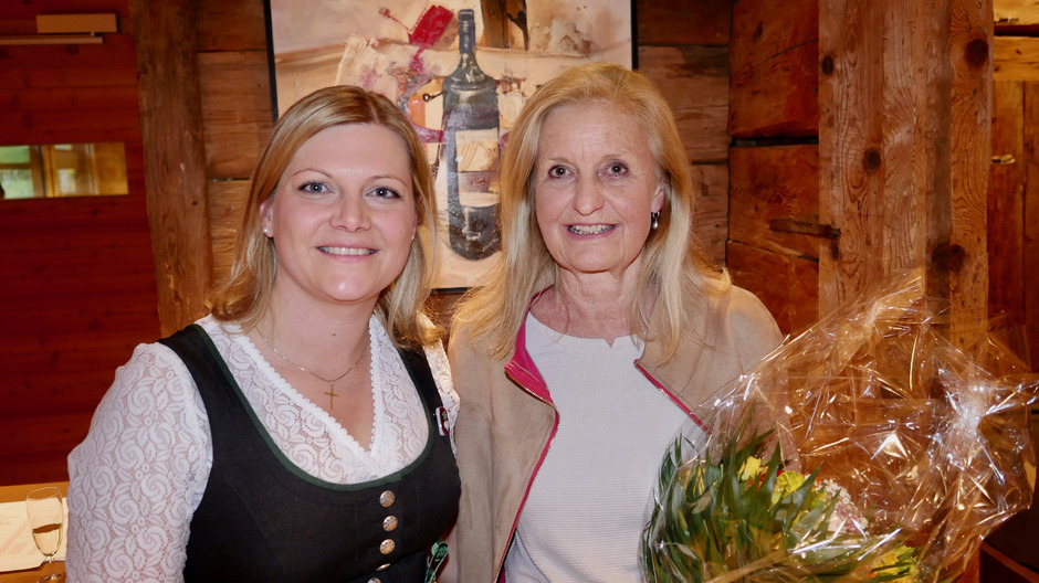 GR Michaela Hausberger (l.) und Monika Spöck.